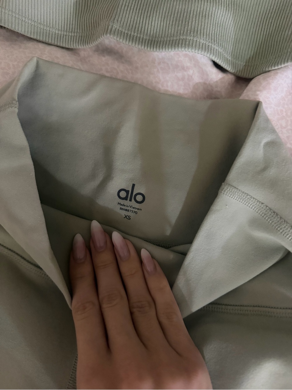 ALO Yoga pants and top set